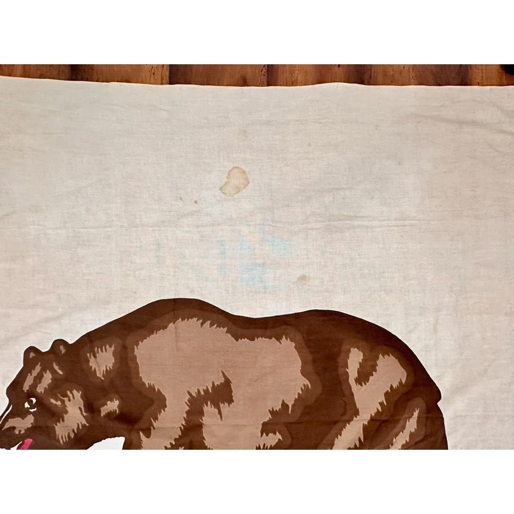 Vintage California Republic Flag Large Cream Red Fair Distressed‎ Cotton